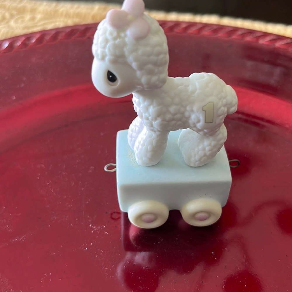 PRECIOUS MOMENTS Birthday Train 1-Little Lamb (Girl)